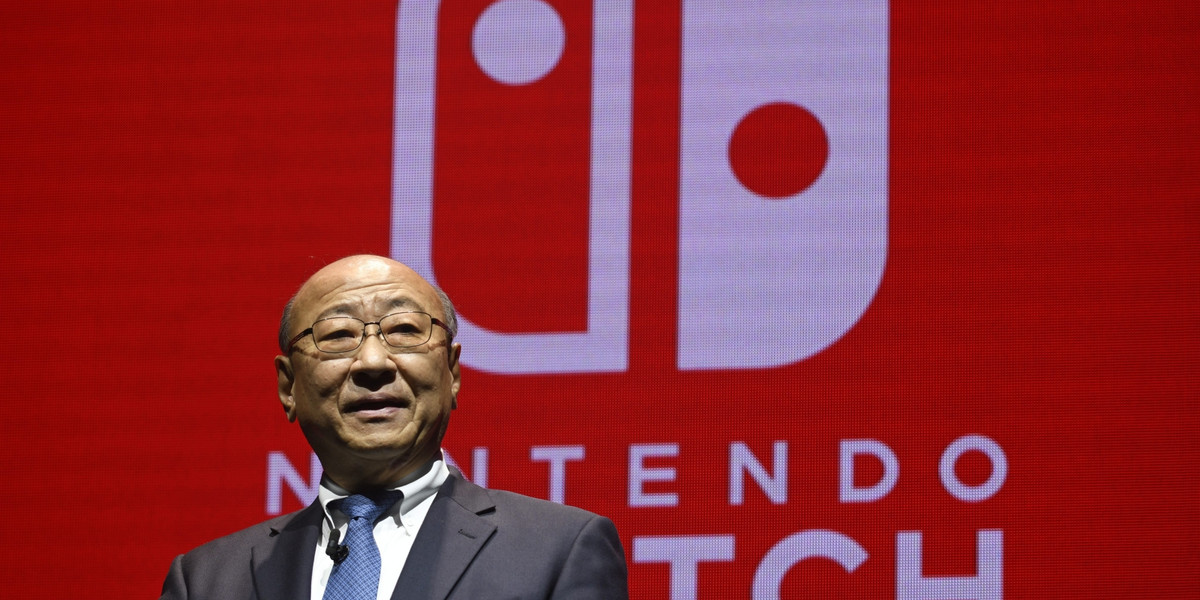 Tatsumi Kimishima, CEO Nintendo, podczas prezentacji nowej konsoli w Tokio