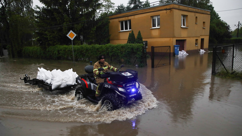 Hydrolog: powodzie miejskie będą częstsze