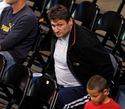 'Braknie mi Ciebie w moim narożniku' czyli jak Gołota żegna Szymborską