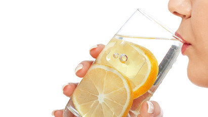 10+1 ok, amiért minden reggelt érdemes egy pohár citromos vízzel kezdeni