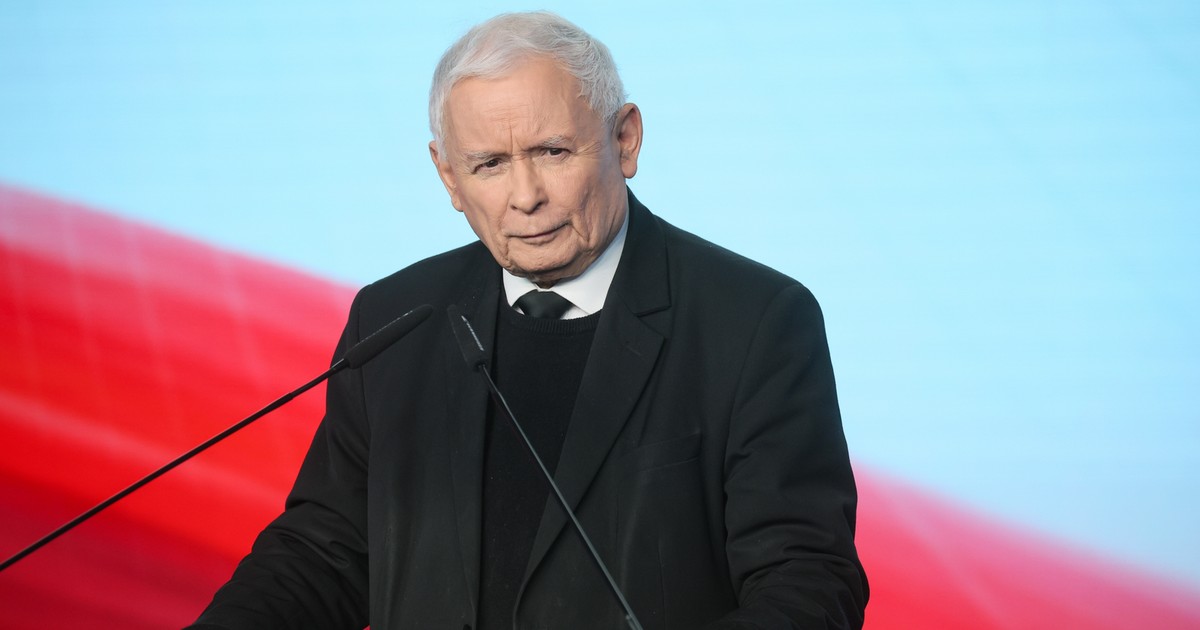 Kaczyński znów ogłosi "premiera z tabletu"? Grochal: ma w ręku zatrute jabłko