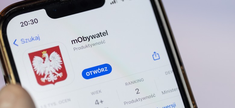 Nowa funkcja w mObywatel. Kierowcy mogą oszczędzić grube pieniądze