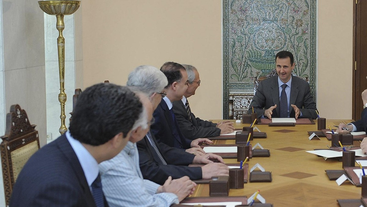 Prezydent Baszar el-Asad ogłosił utworzenie organu na rzecz rozpoczęcia dialogu narodowego w Syrii, targanej od połowy marca nie mającym precedensu ruchem kontestacji wobec obecnych władz.