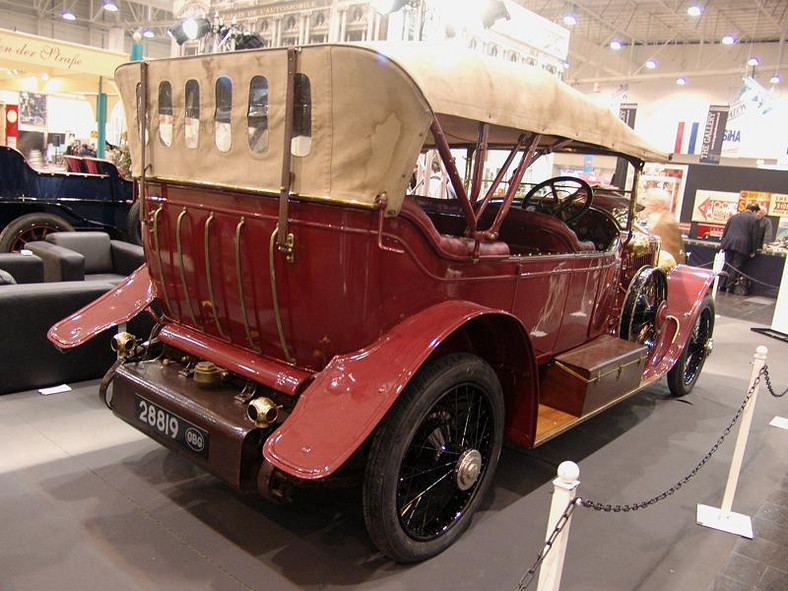 Techno Classica Essen 2008: stare w blasku chromu