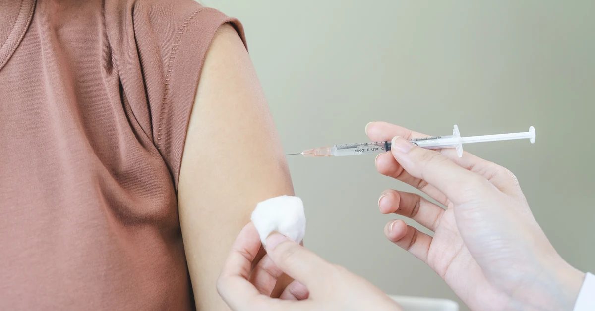 "Nie chcieliśmy siać paniki”. Afera z przeterminowaną szczepionką dla dzieci na Podkarpaciu