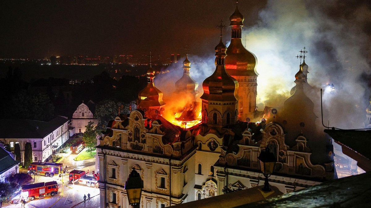 Crkva Uspenja Presvete Bogorodice je verski i kulturni simbol za Ukrajince | Foto: Reuters