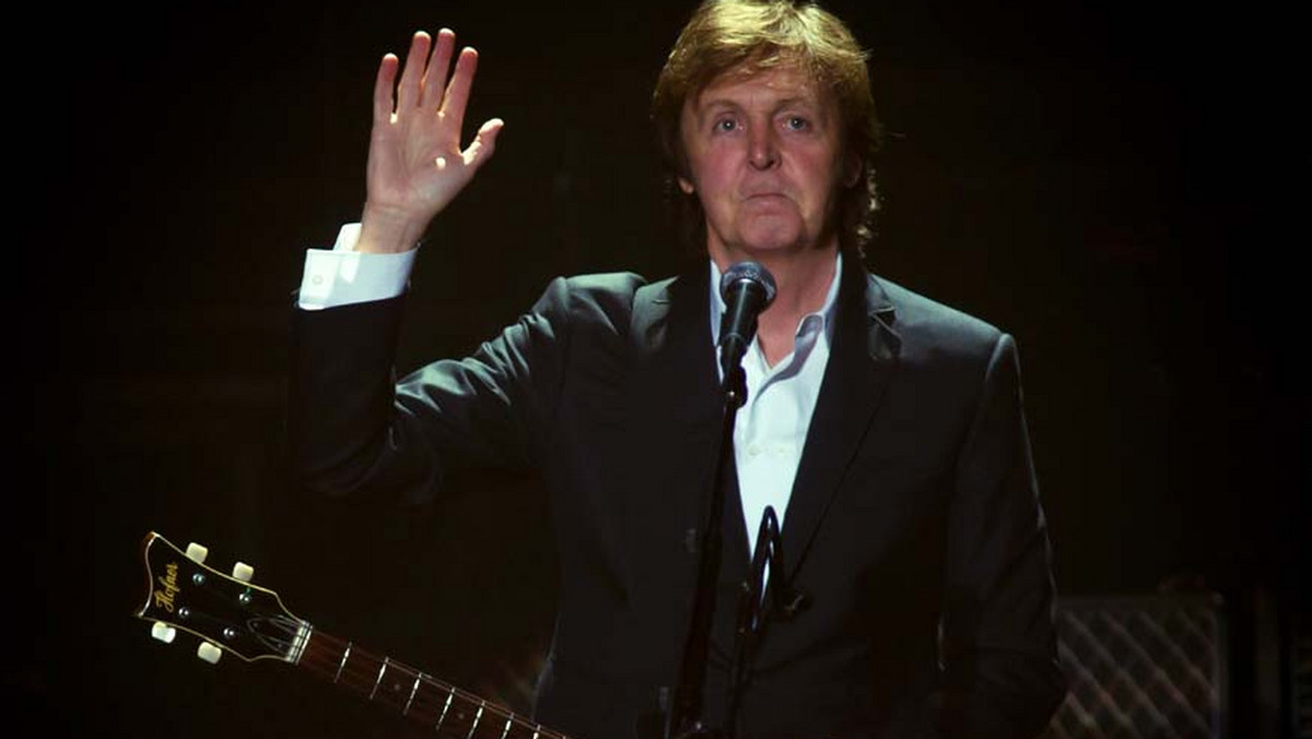 Sir Paul McCartney aktualnie koncertuje w Ameryce Południowej. Podczas koncertu w stolicy Urugwaju, Montevideo, zaprosił na scenę wyjątkowego gościa.