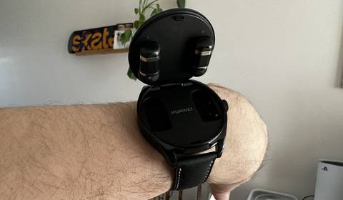 Huawei Watch Buds już w naszej redakcji. Nietypowe połączenie zegarka... ze słuchawkami