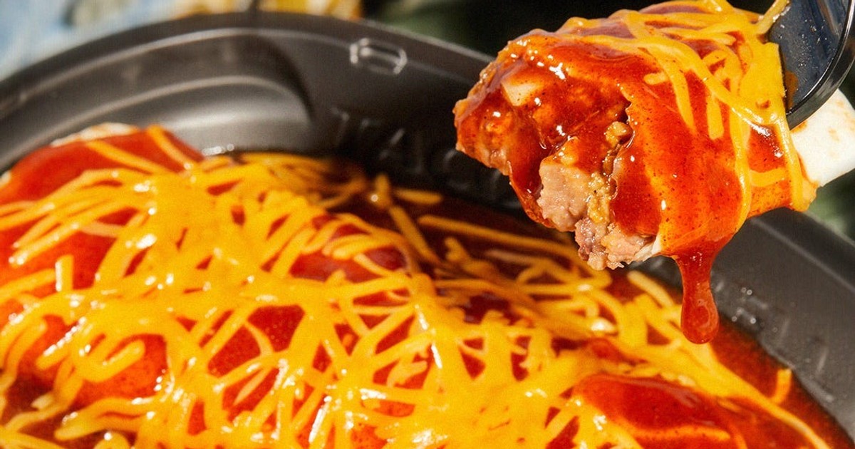 I tried 3 new Taco Bell dishes, and the best one was also the cheapest ...