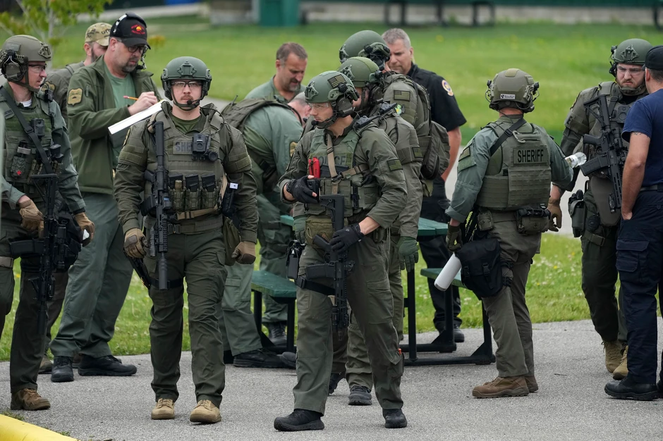 Policija tokom pretrage kuće osumnjičenog Vensa Lutera Boltera