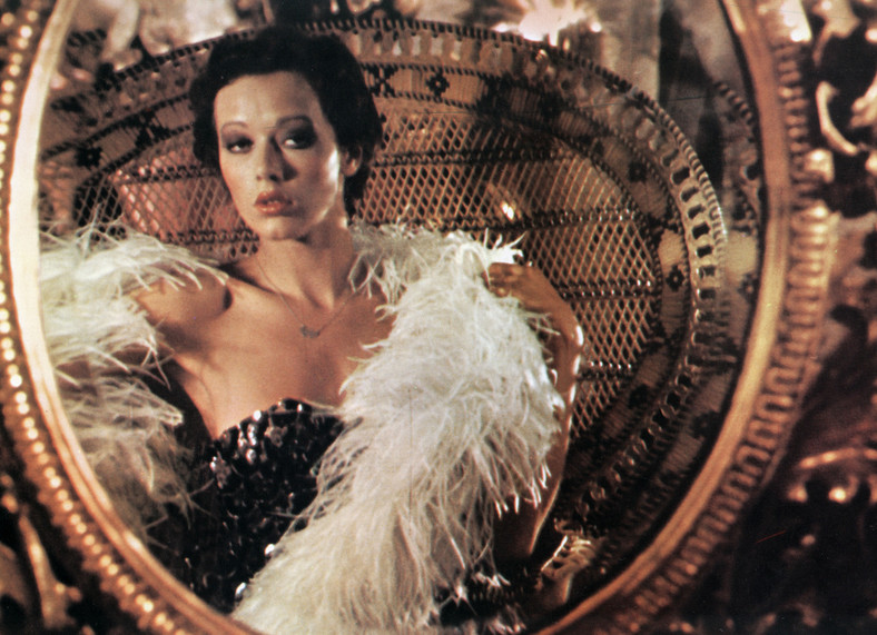 Sylvia Kristel w filmie "Emmanuele" (1974)