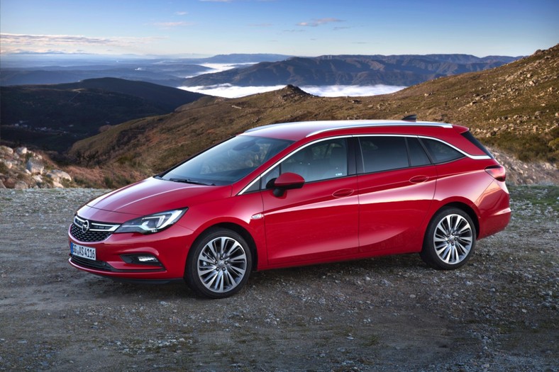 Nowy Opel Astra Sports Tourer