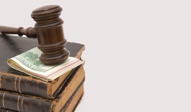 86031_advokatishutterstock9832654