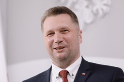 Prezes ZNP bije w Czarnka: To sterowana edukacja