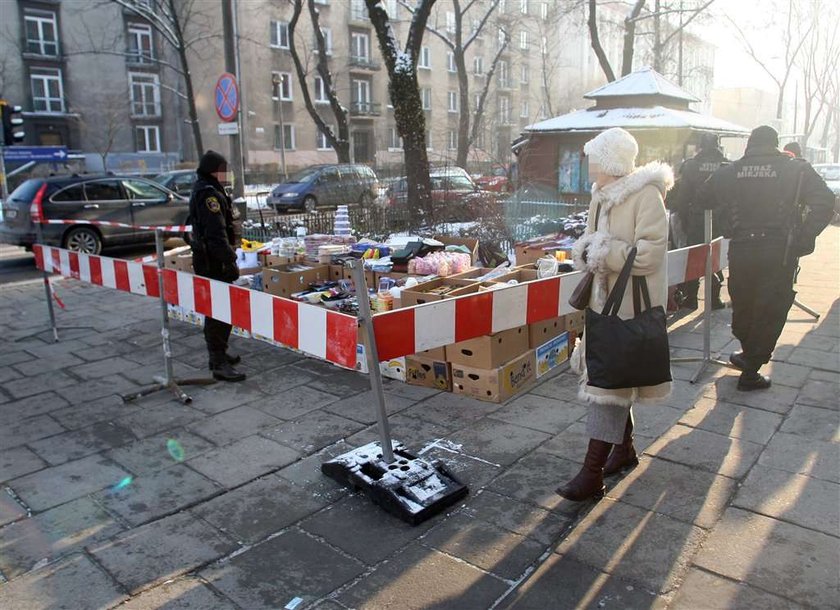 Straż internowała pana z rajtuzami