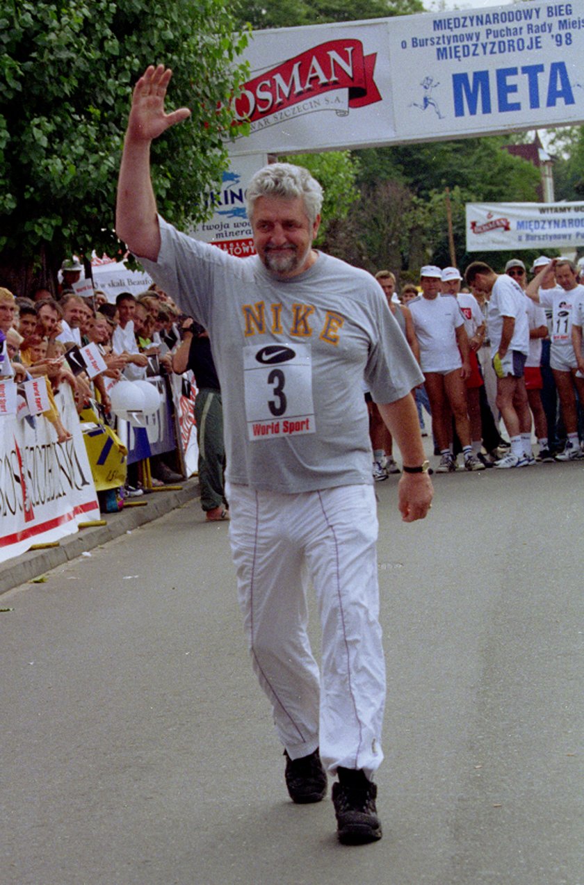 Władysław Komar zostawił rodzinę bez grosza