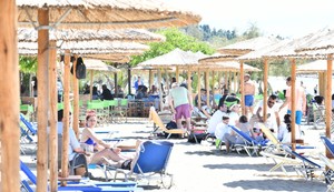 Vodič za turiste: Da li sme da se pije voda sa česme u Grčkoj? 