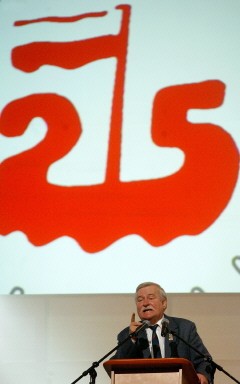 POLAND-HISTORY-SOLIDARITY-WALESA