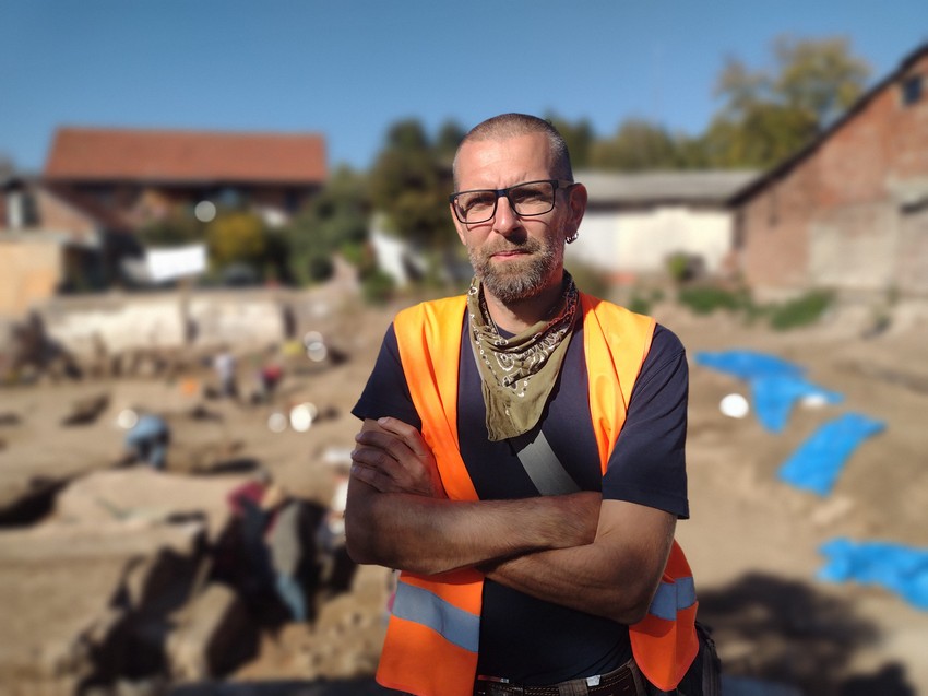 Mr Aleksandar Aleksić arheolog, konzervator i istraživač Zavoda za zaštitu spomenika kulture 