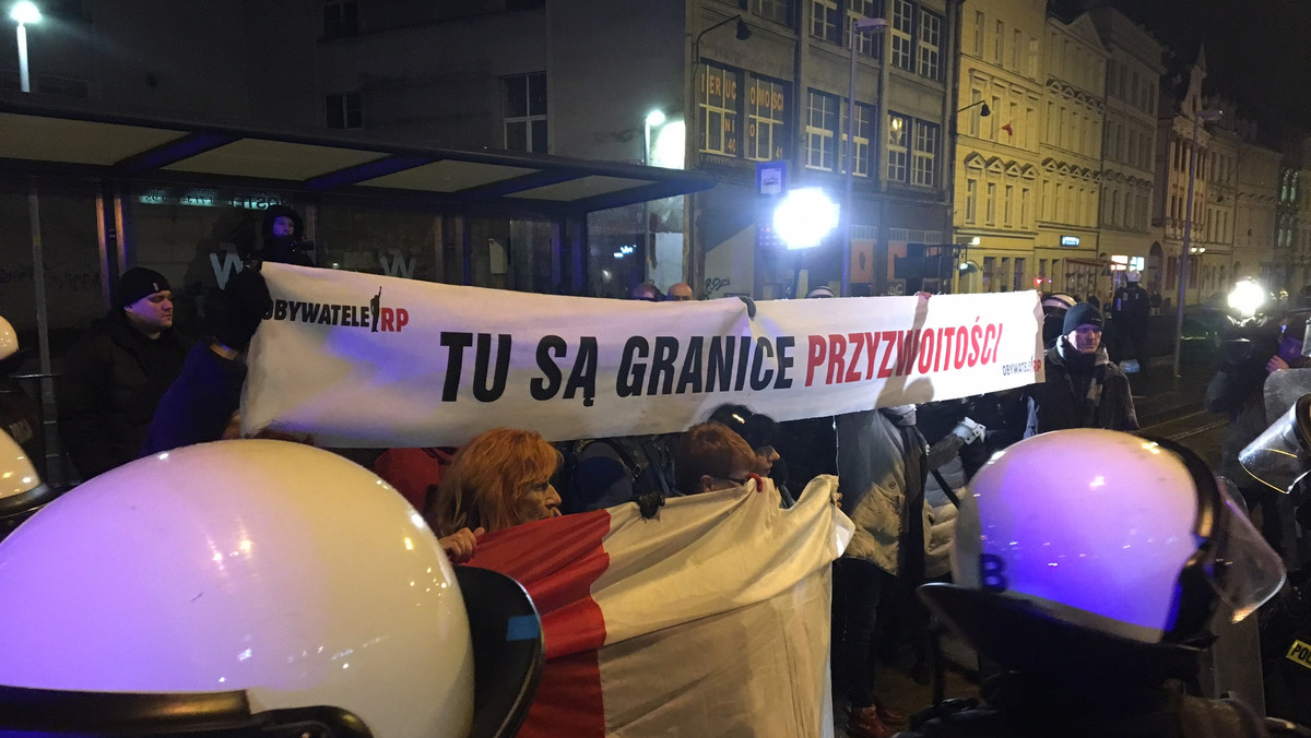 Dwa różne wyroki za blokowanie wrocławskiego marszu narodowców