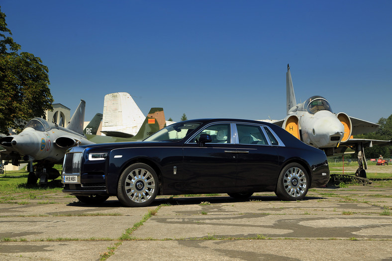 Rolls-Royce Phantom - pośpiech upokarza