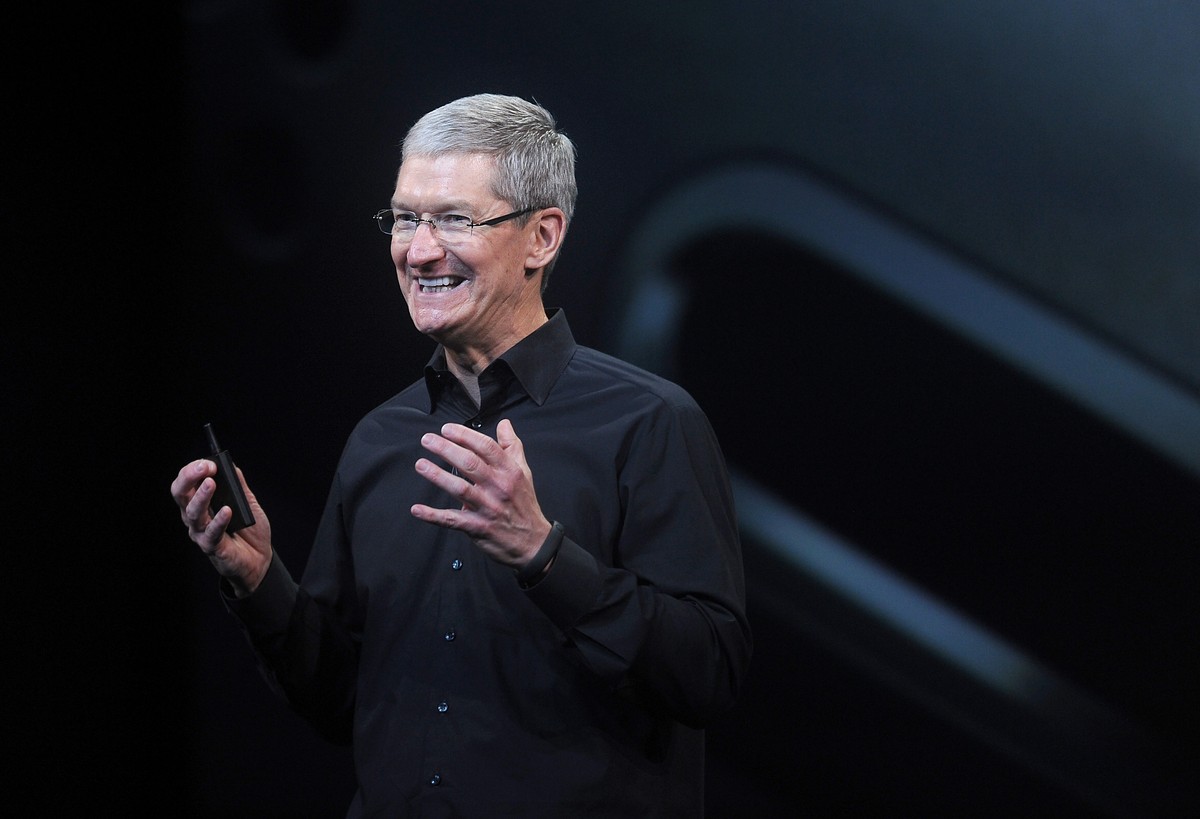 Tim Cook, Apple