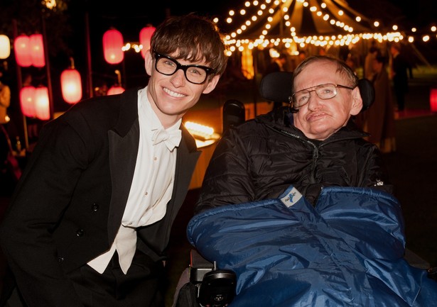 Zayn Malik nie odszedł z One Direction? Stephen Hawking pociesza fanki