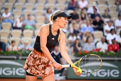 Caroline Wozniacki wróciła po trzech latach przerwy i... wygrała