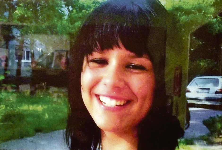 Ovo je Milica Barašin, devojčica koju je majka čekala da se vrati iz škole, a nju je na sto metara od kućnog praga usmrtio nepoznati muškarac