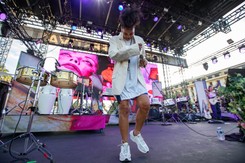 Off Festival od piątku do niedzieli w Katowicach. Zagrają m.in. Suede, Jarvis Cocker oraz Neneh Chery