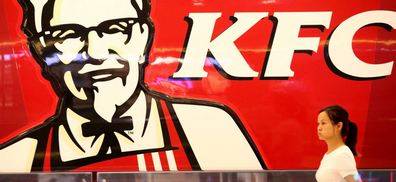 Chiny, błąd w aplikacji KFC: zamówili jedzenie za 116 tys. zł, nie zapłacili