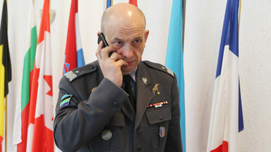 Gen. Drewniak: operacja powietrzna Rosji jest co najmniej dziwna