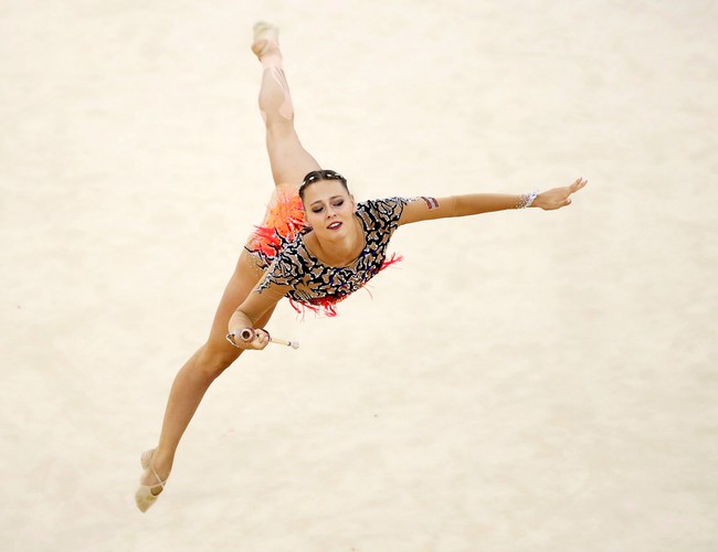 Gimnastyczki rywalizują o medale ME. W Guadalajarze jest efektownie i pięknie