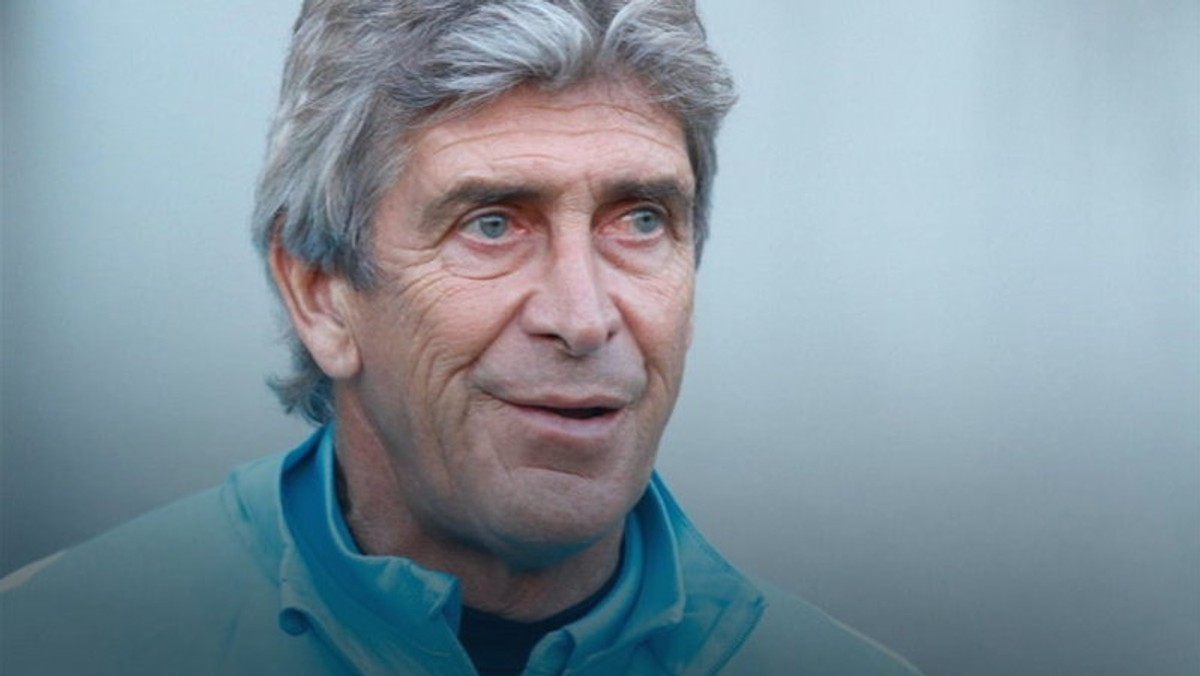 Mamy sezon trenerów. Karuzela kręci się jak nigdy, a wokół same wielkie nazwiska. Włosi właśnie obwieszczają, że nowym trenerem Juventusu zostanie… Manuel Pellegrini. Chilijczyk ma przejąć zespół po sezonie, gdy Massimo Allegri dołączy do Chelsea.