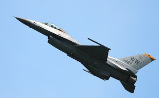 Polska armia reklamuje wodę mineralną