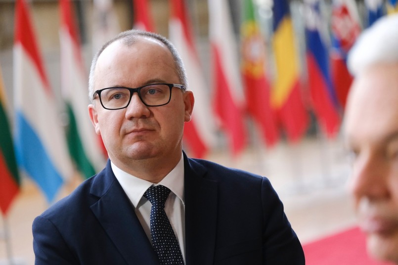 Minister Bodnar broni uposażeń prokuratorów