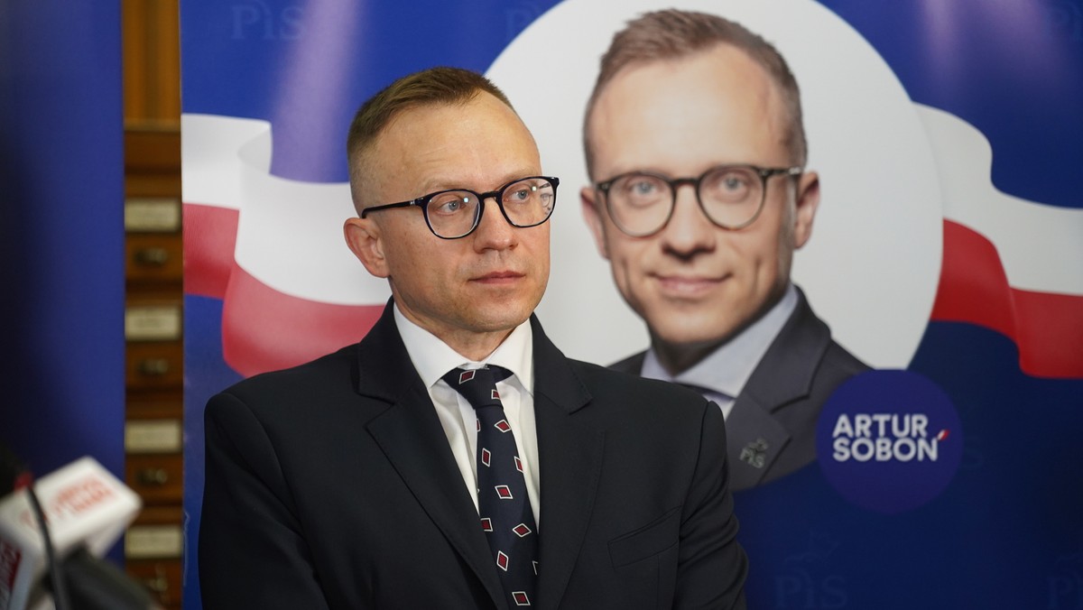 Sprytny ruch wiceministra z PiS. Soboń bez egzaminu został doradcą podatkowym