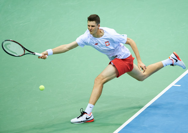 Puchar Davisa: Hurkacz przegrał z Mayerem, Polska - Argentyna 0:2