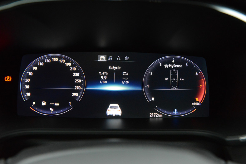 Renault Megane RS - w odnowionej wersji mamy w pełni cyfrowe zegary, na 10,25-calowym ekranie.