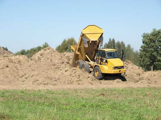 Prace przy budowie nowego terminalu wrocławskiego lotniska - wrzesień 2009 r. Zdjęcia pochodzą z materiałów prasowych Portu Lotniczego Wrocław