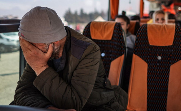 Trwają ewakuacje z miasta w dotkniętym trzęsieniem ziemi Hatay, Turcja