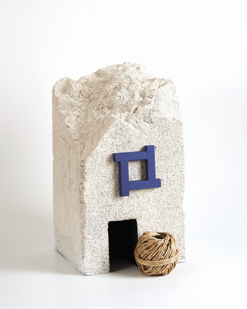 Arijadnino klupko, 2021, kamen-drvo-kanap, 32x20x27