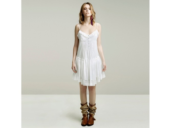 Kobieta zmienną jest - kolekcja ZARA lato 2011 - lookbook maj