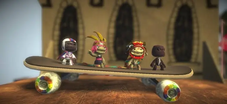 „Baunsujący” Sackboy na nowym zwiastunie LilttleBigPlanet 2