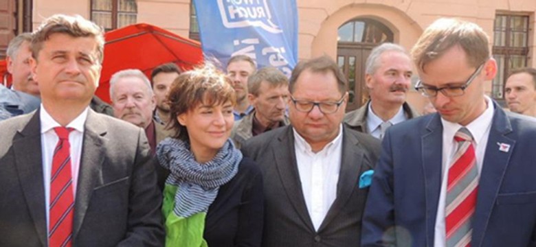 O co modli się Palikot i jaką wpadkę zaliczył Tusk? MEMY DNIA