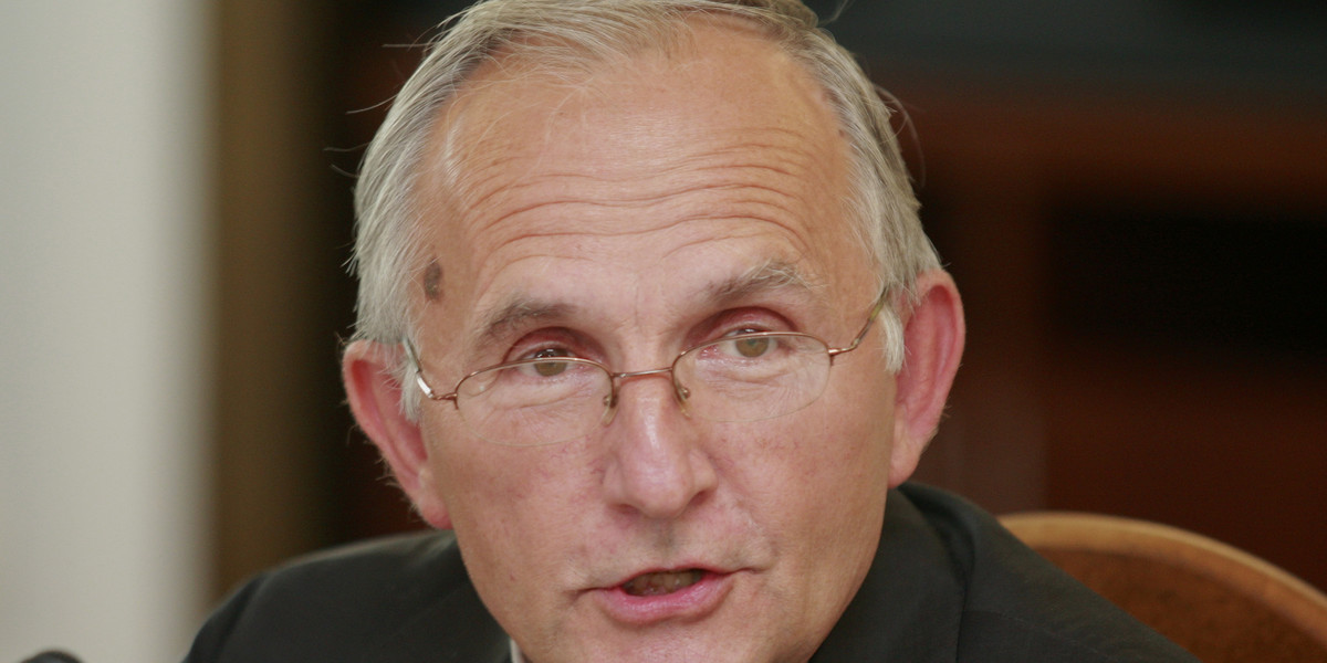 janusz czapiński