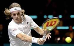 Tsitsipas wyeliminowany w Indian Wells. Zwycięską passę kontynuuje Miedwiediew