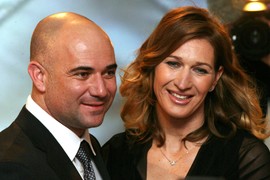 MISTERIOZNA ĆERKA ŠTEFI GRAF I ANDREA AGASIJA gledala Novaka i OVAKO IZGLEDA naslednica čuvenog para: Čim je vidite, shvatite ko su joj roditelji, a čudila se zašto su joj otac i majka uopšte popularni