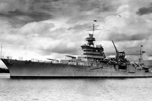 USS Indianapolis – amerykański ciężki krążownik typu Portland, zwodowany 7 listopada 1931 roku w stoczni New York Shipbuilding.