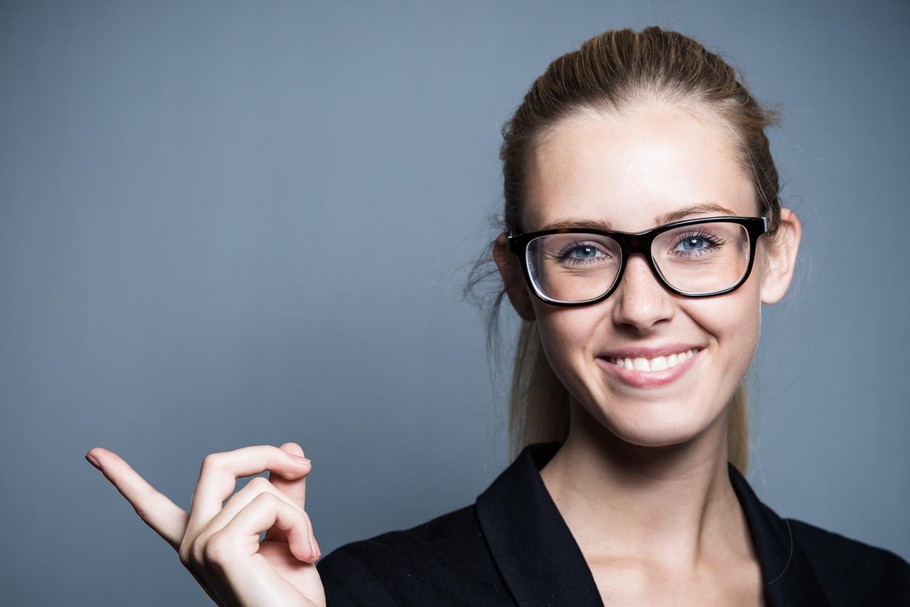 young attractive business woman